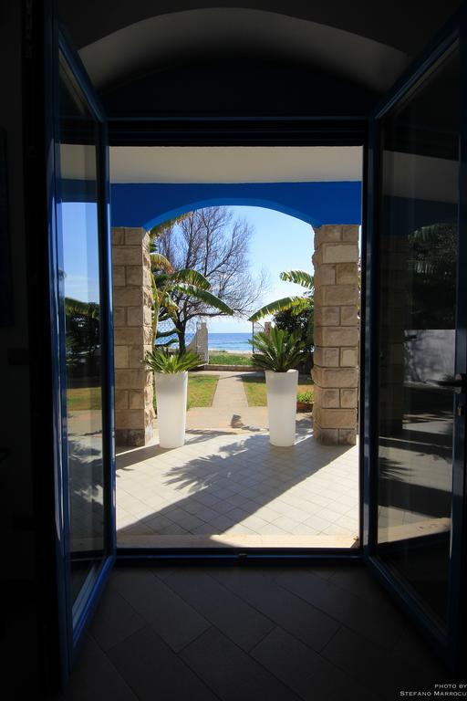 פלומיני די קווארטו La Casa Sulla Spiaggia מראה חיצוני תמונה