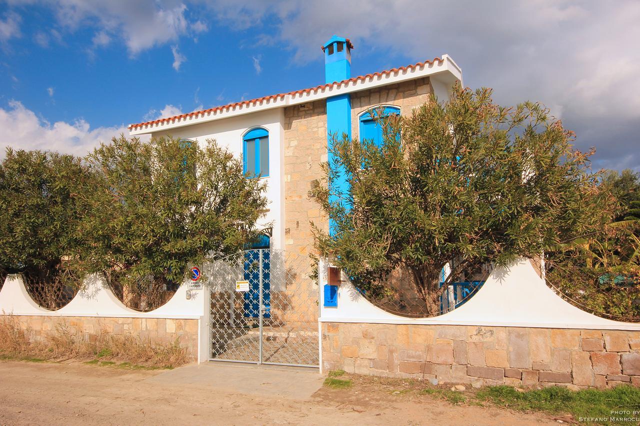 פלומיני די קווארטו La Casa Sulla Spiaggia מראה חיצוני תמונה